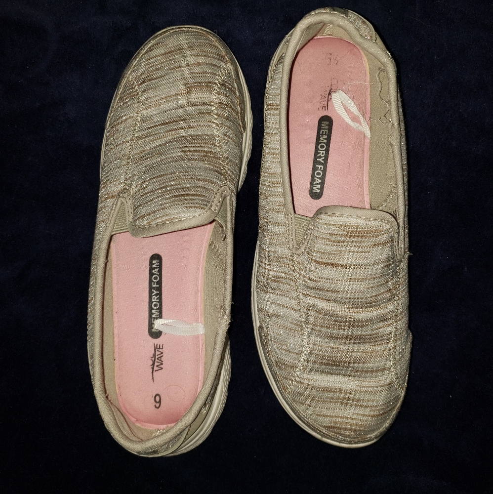 Memory foam cool wave shoes